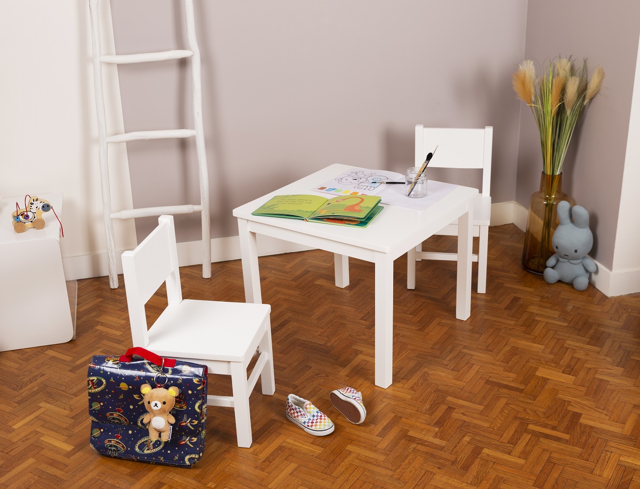 Valoriser les espaces de l'enfance : Les avantages des meubles Montess –  Monboxy